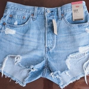 Levi's 501 cut-off shorts